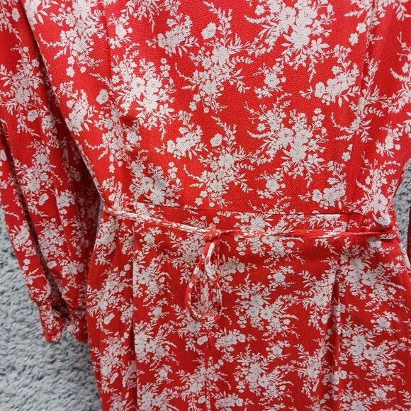 American Eagle Red Floral Wrap Dress Mini- Midi. 3/4 Sleeve. Woman's Large...... - Picture 7 of 10